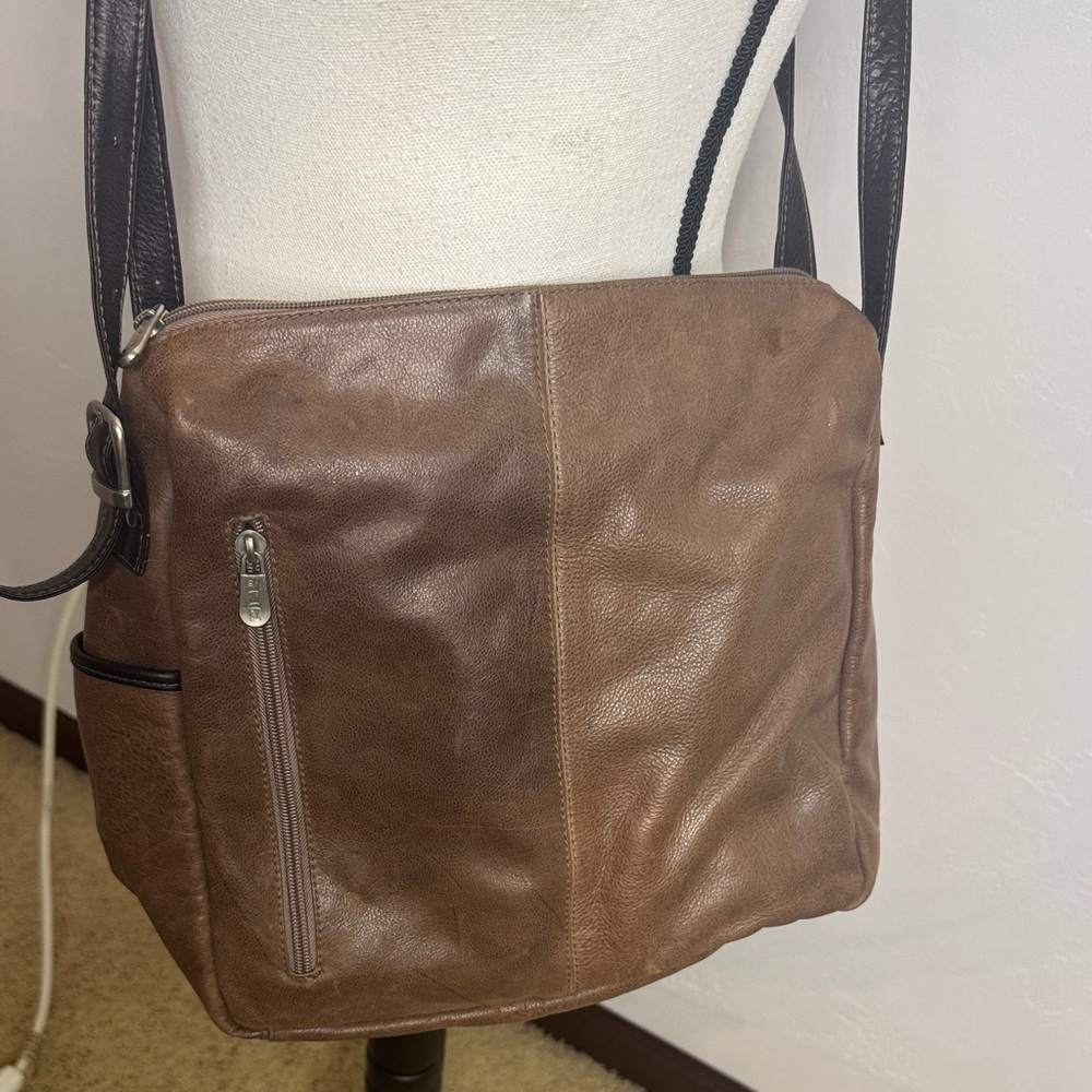 Piel Brown Leather Crossbody Bag BRN8455B
